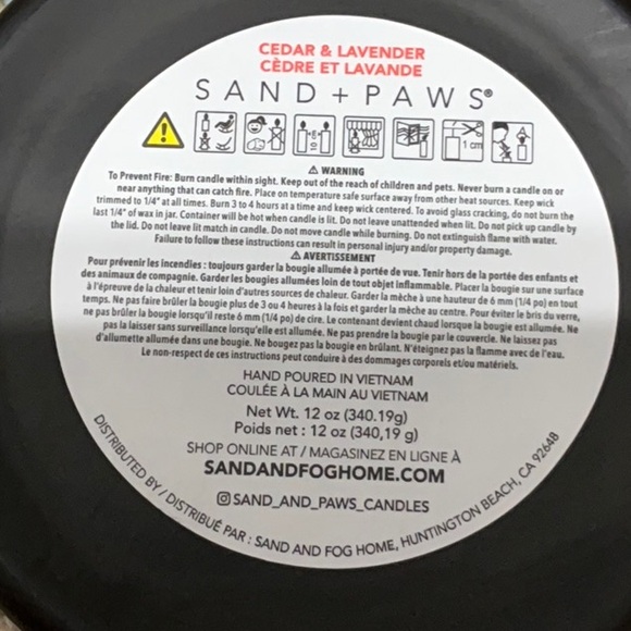 SAND + PAWS Two Wick Odor Neutralizing Scented Candle 12 Oz $28 Retail NEW - Picture 9 of 10